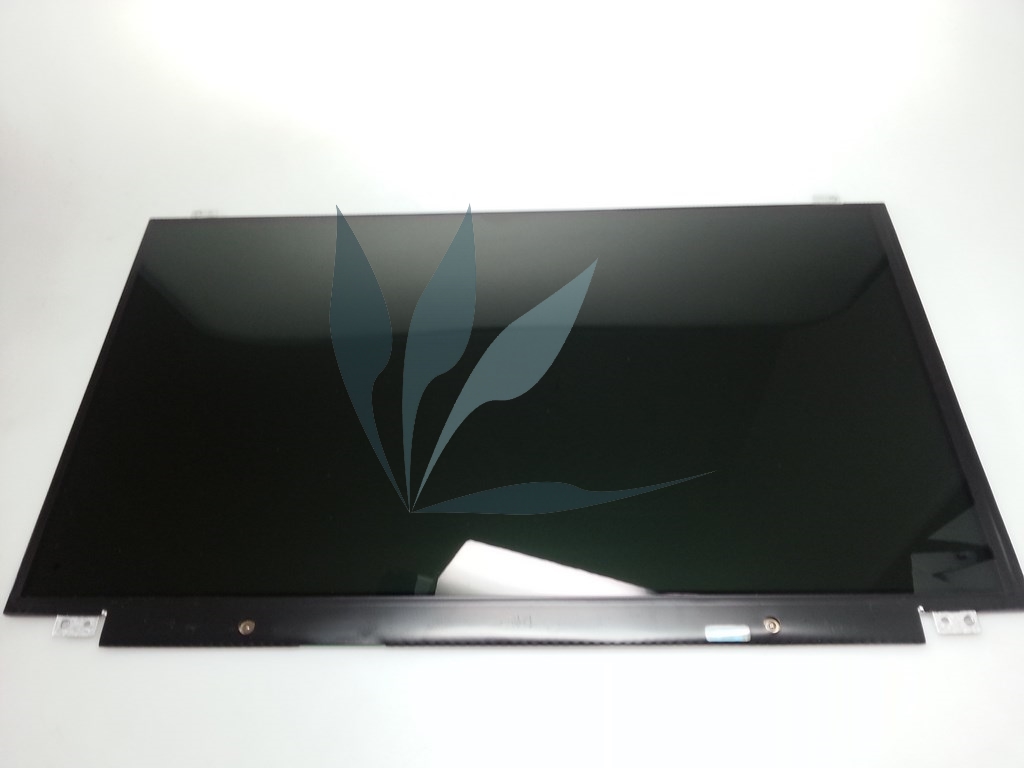 Ecran 15,6. LED slim brillant avec fixations en haut et en bas.
Résolution d'écran : 1366 x 768 pour Asus R511L